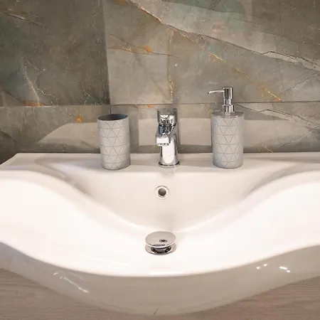 Apartman 3s Toló